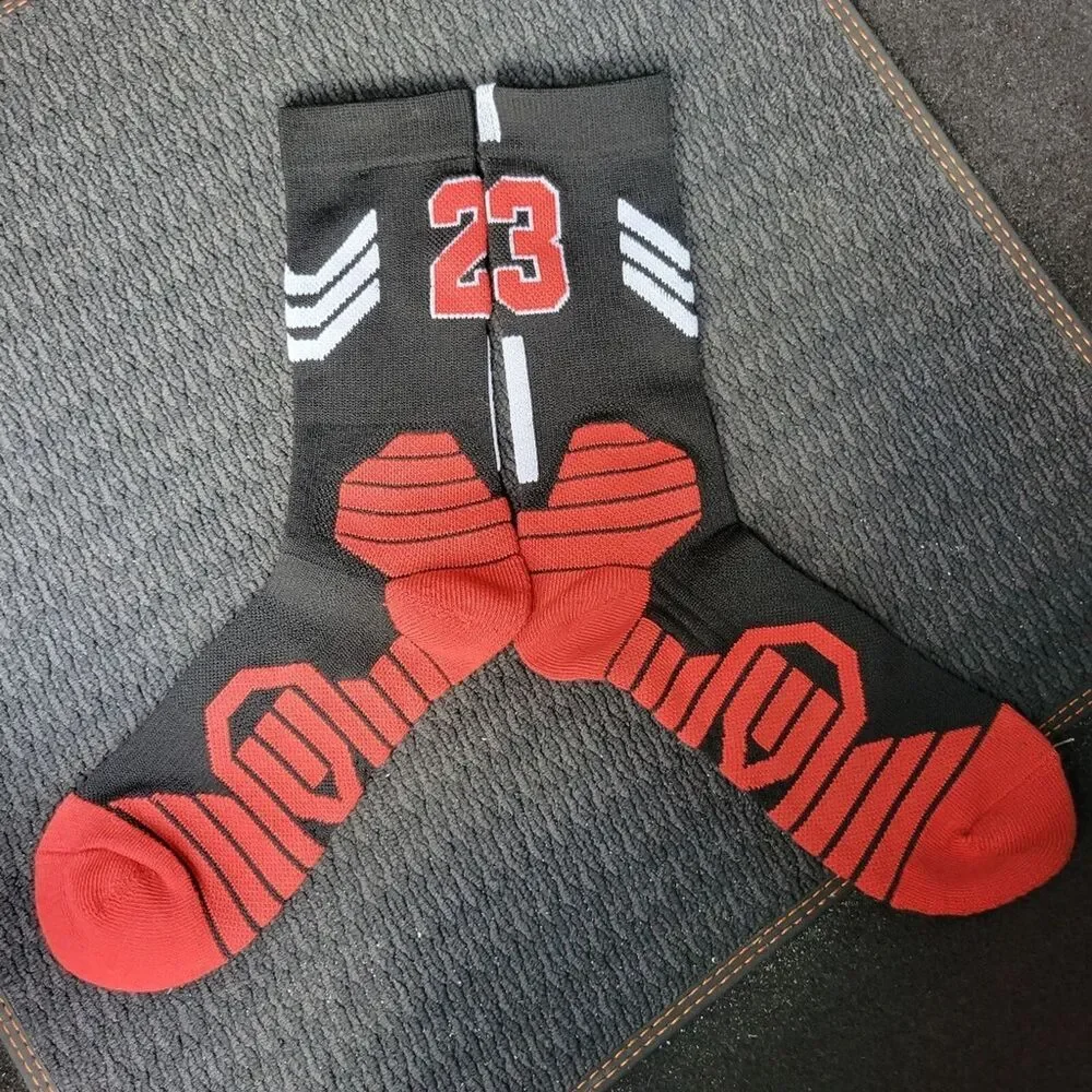 New crew socks Chicago Bulls colors. Jordan 23 Socks!
